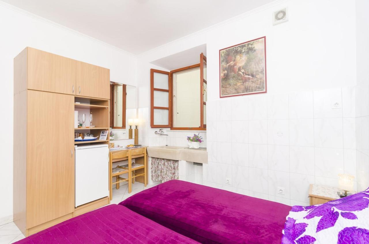 Rooms Lovrijenac ดูบรอฟนิก ภายนอก รูปภาพ